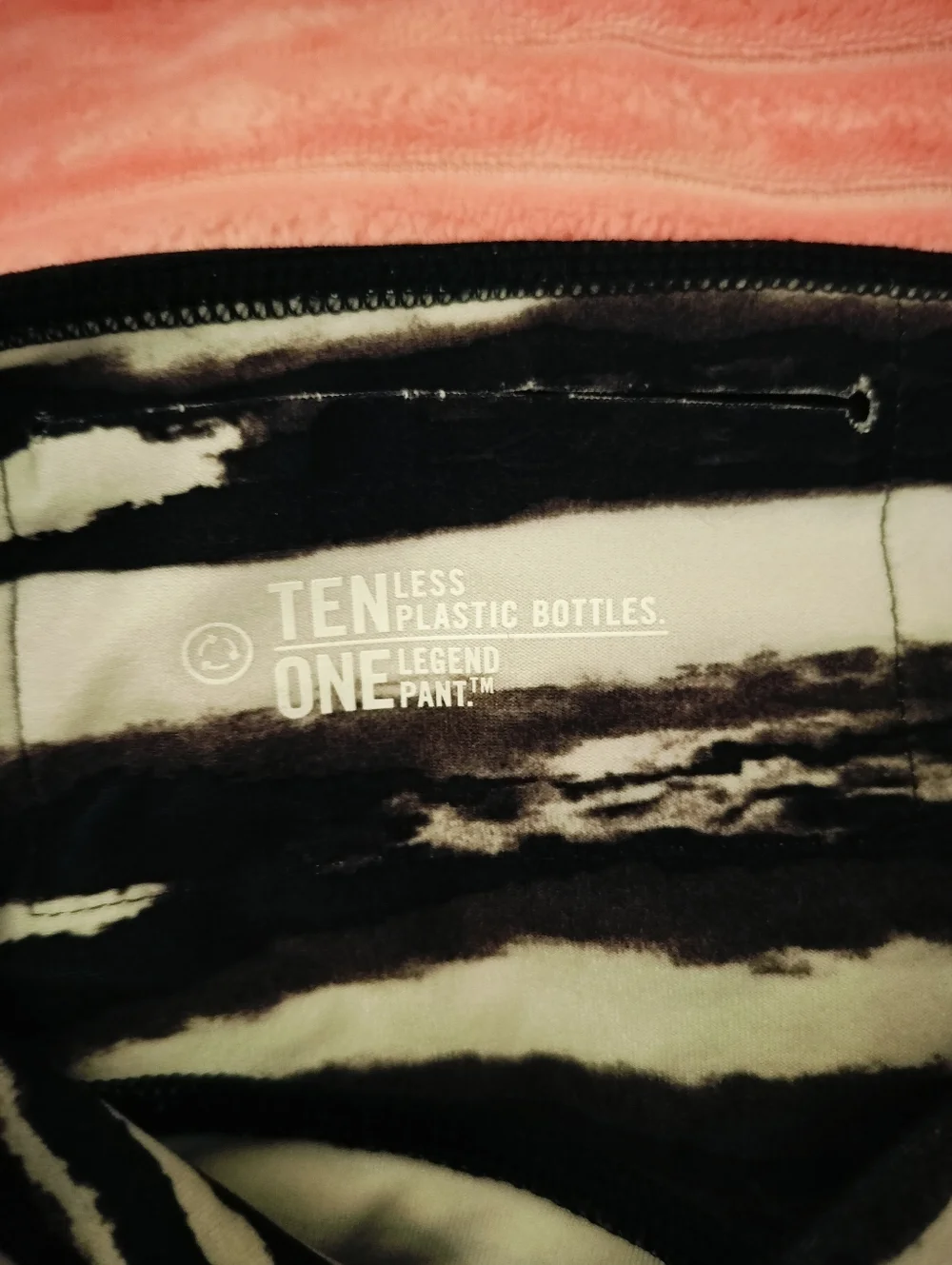 EUC Nike Dri-fit Zebra Animal Black & White Striped Leggings - XS